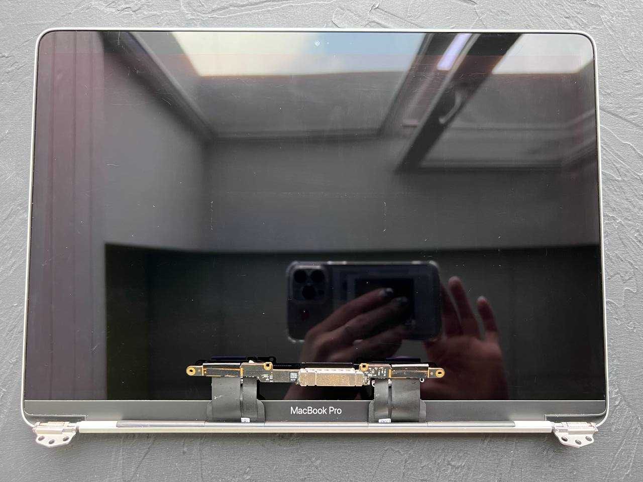 Дисплей MacBook Pro 13(2018-2020)Space Gray у зборі (LCD з кришкою)