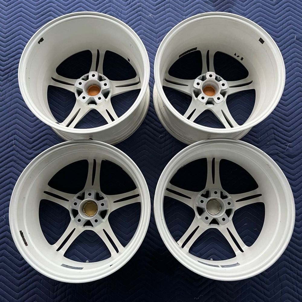 SSR Integral GT1 / work weds advan AVS