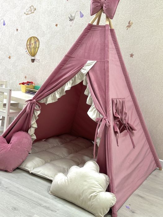 Вігвам для дівчинки