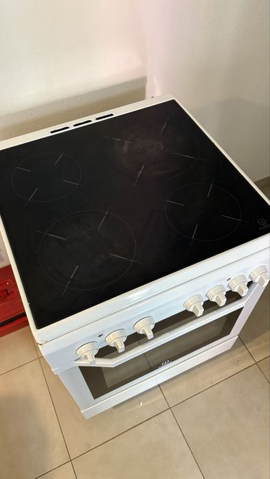 Fogão eletrico Indesit - Usado