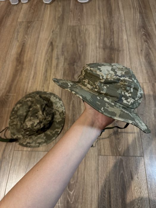 Шапки по 110 грн
