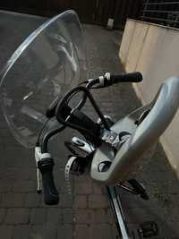 Fotelik z szyba na kierownice roweru Yepp Tule