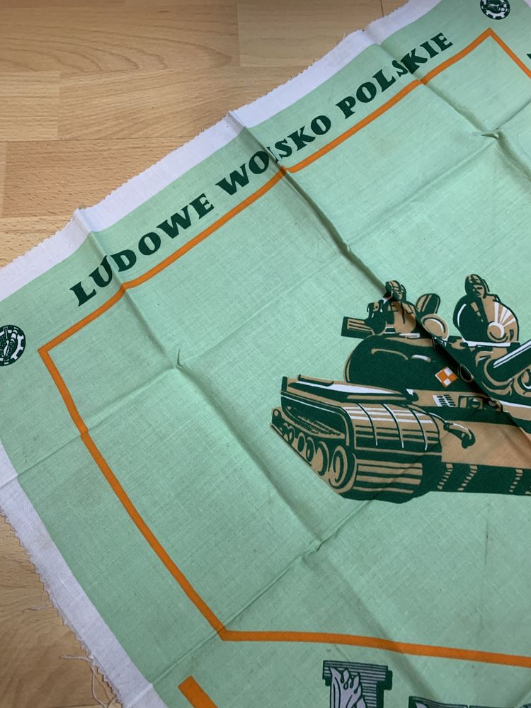 Chusta pamiątkowa ludowe wojsko polskie LWP czołg
