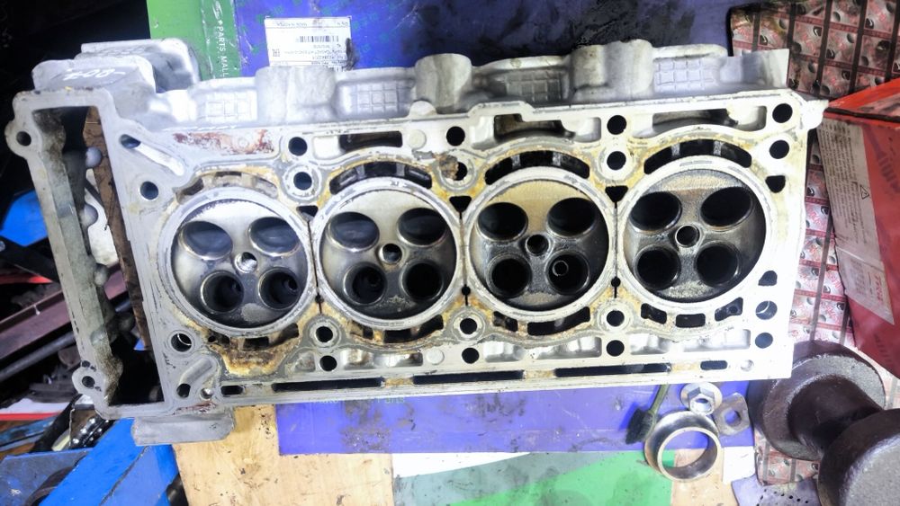 Гбц с ваносами Мерседес w203  . 1,8 компресор