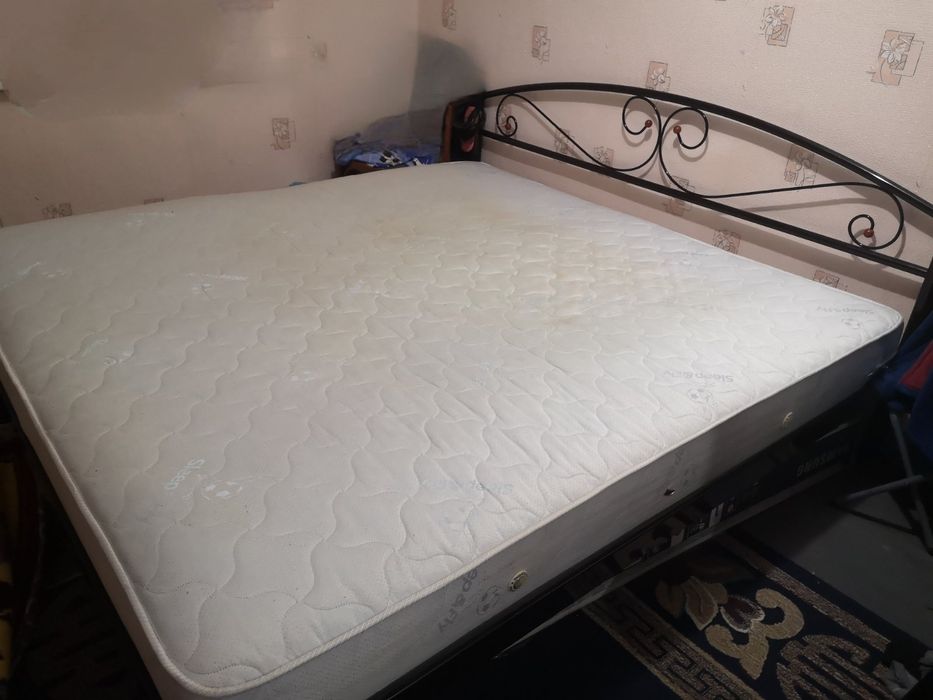 Кровать 180 на 200