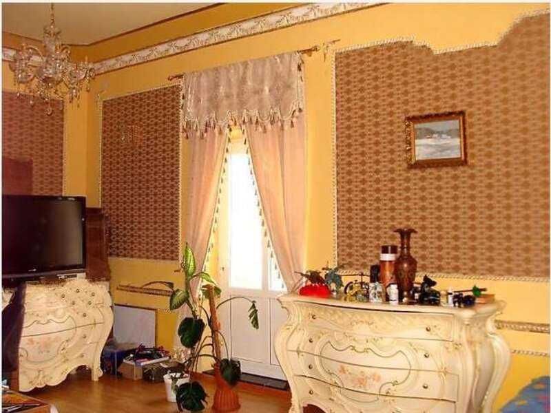 Будинок, який краще бачити наживо!
