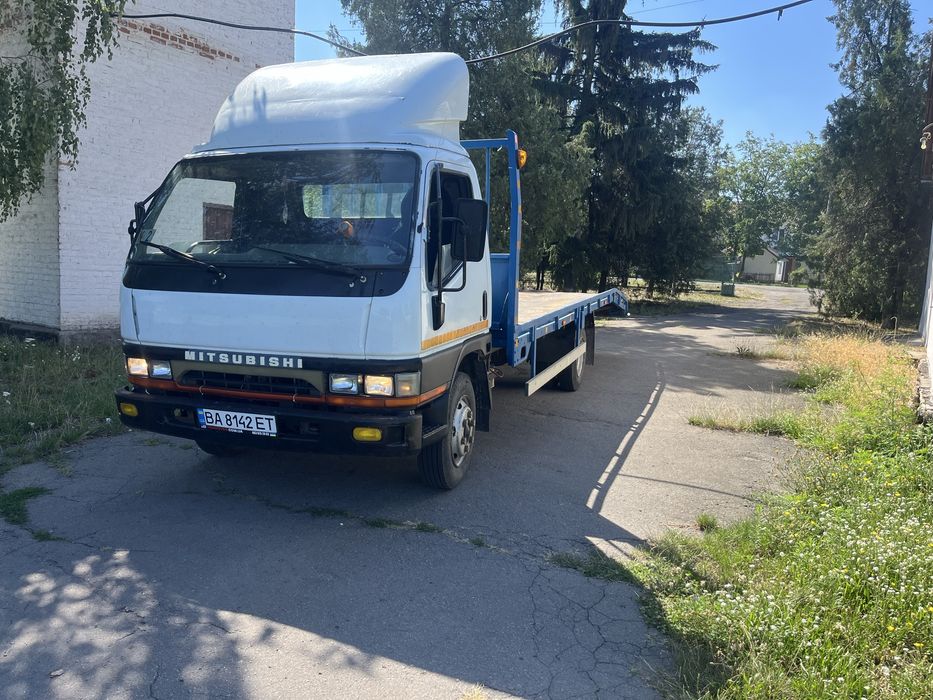 Продавм евакуатор мітсубісі кантер