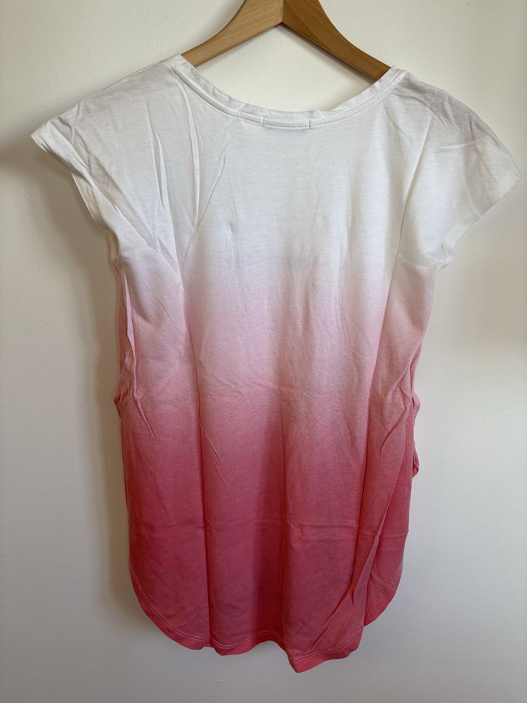T-shirt com fundo redondo Bershka