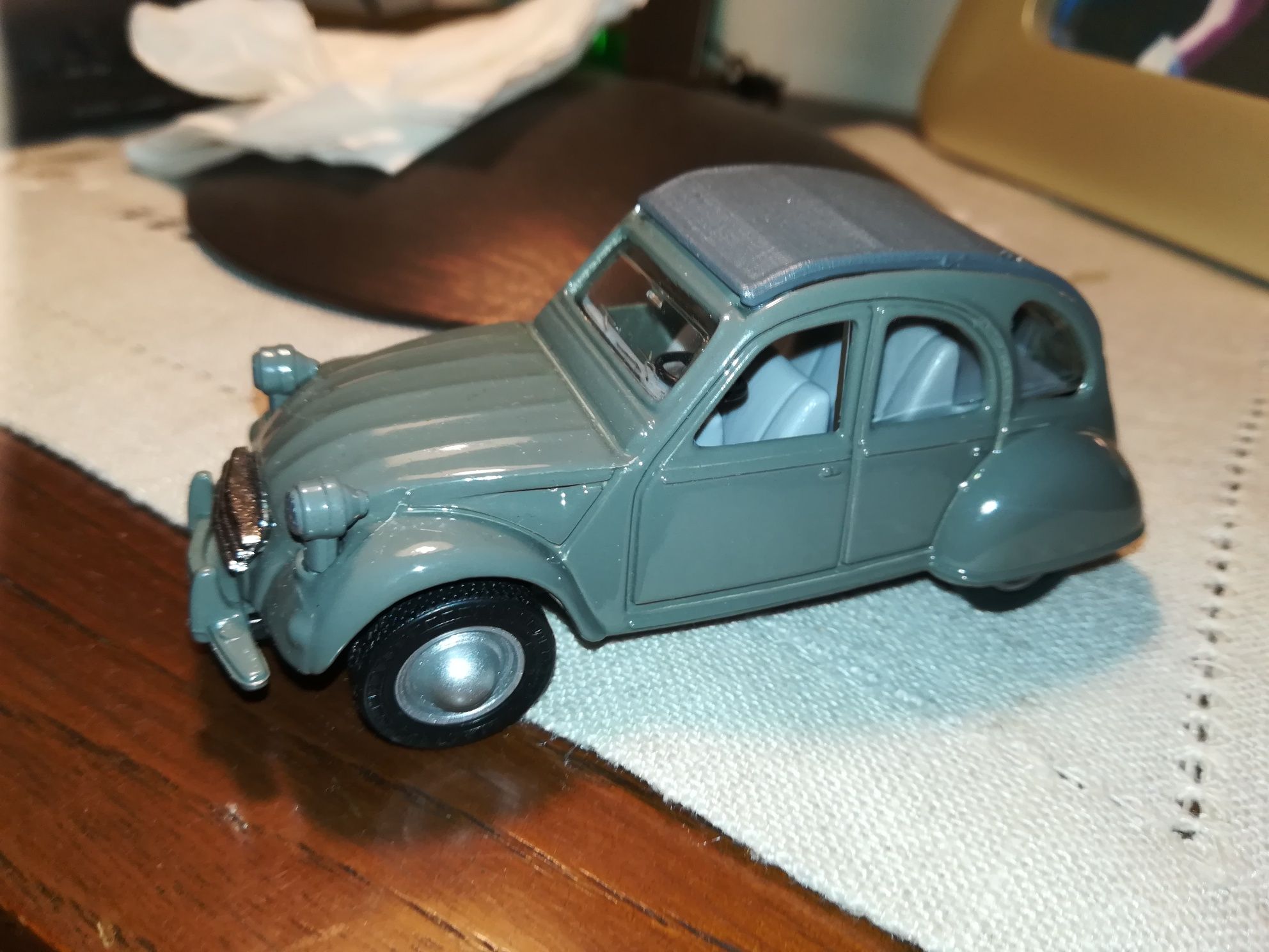 Miniatura 2 CV 1:38