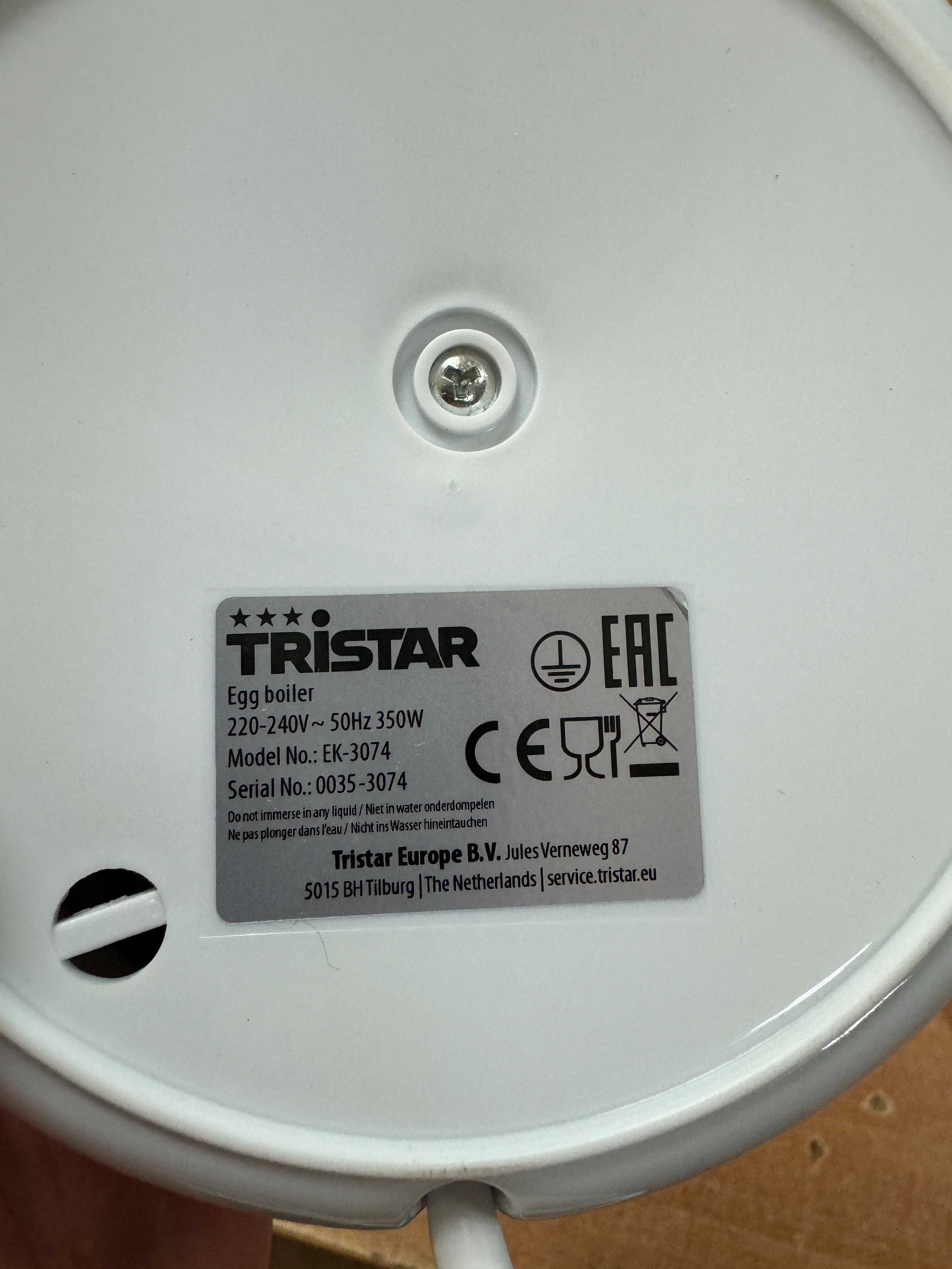 Jajowar Tristar EK-3074 biały na 7 jajek