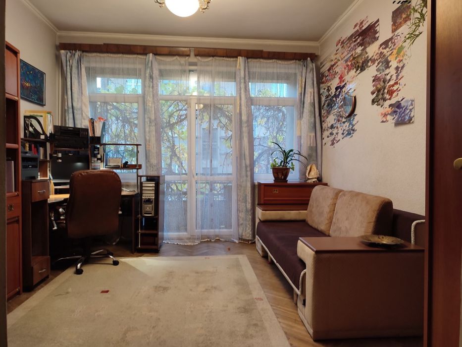 Продаж 3 кімн  квартира вул. Вітовського Д. Центр