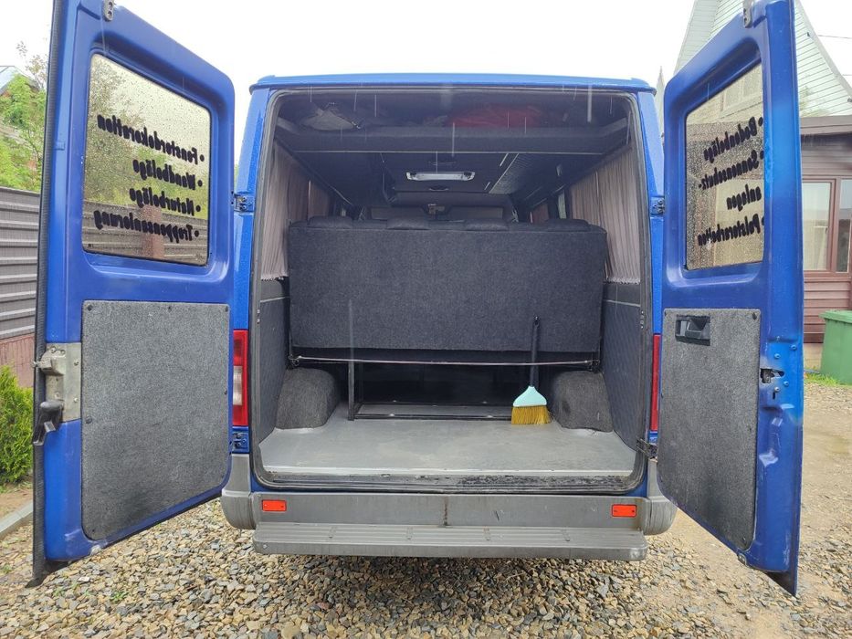 Mercedes-Benz Sprinter