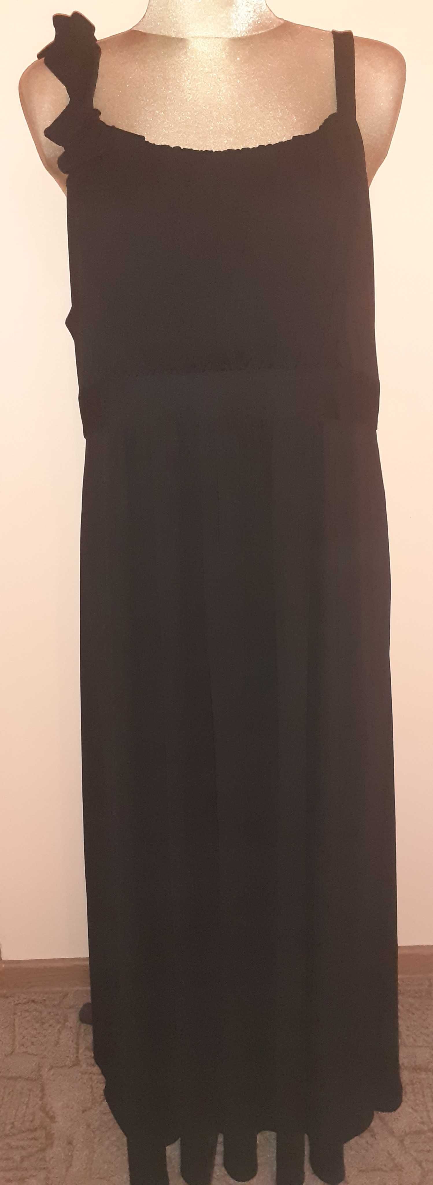 Wieczorowa sukienka lejąca wyszczuplająca plus size 50 52