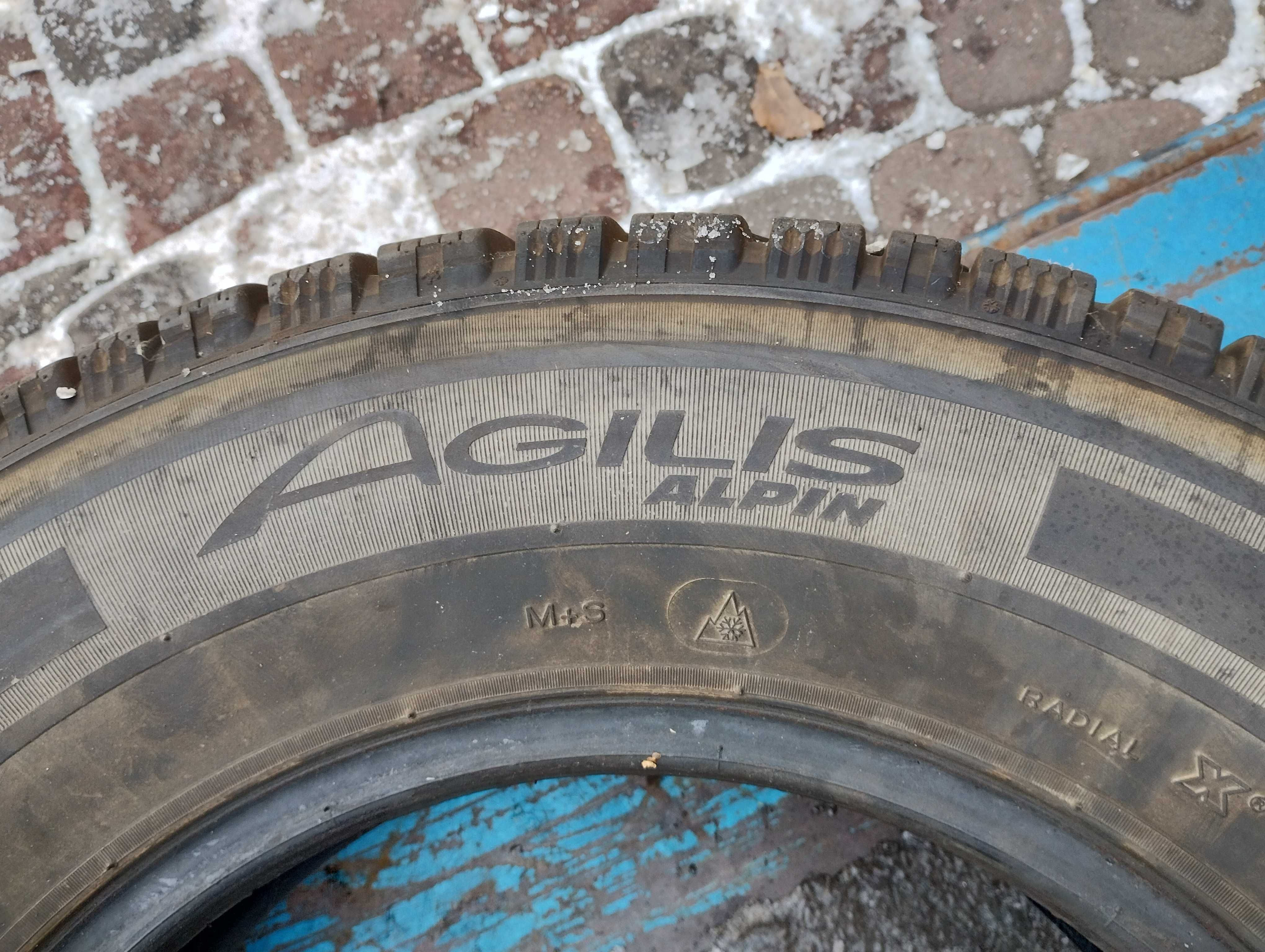 2x Opony zimowe Michelin Agilis Alpin 215/75/16C 116/114R PAR29