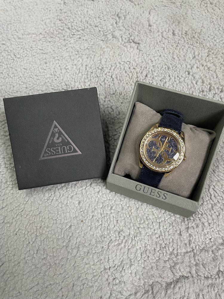 zegarek damski GUESS
