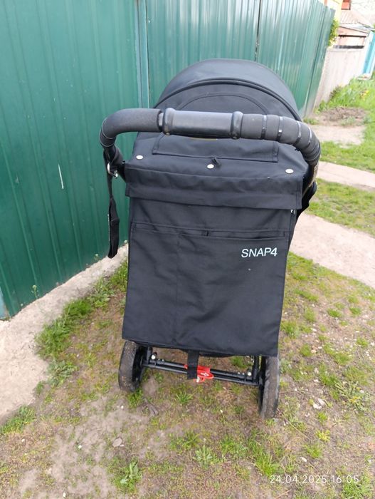 Продам дитячий візочок