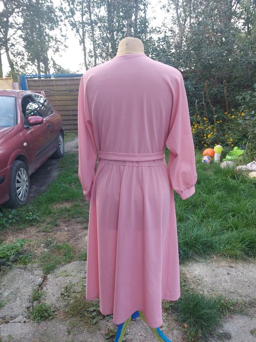 Stara sukienka damska unikatowa rozmiar M/L z czasów PRL