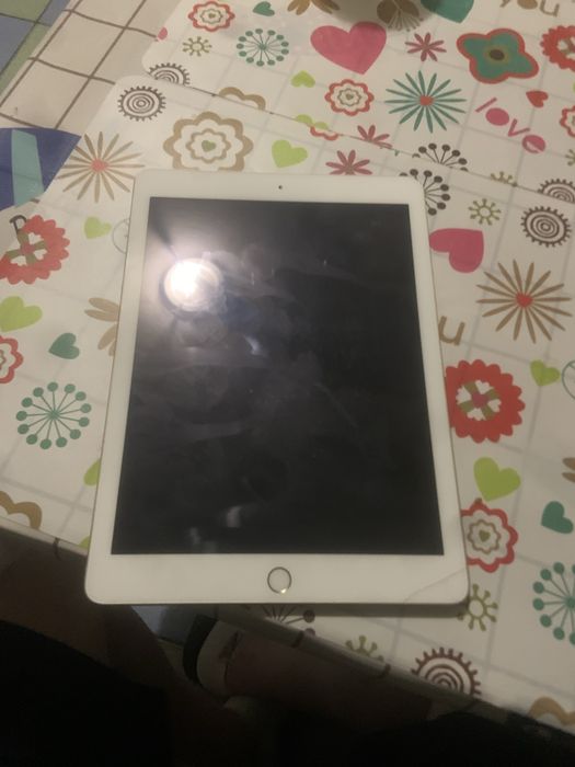 Ipad 5 white gold 32gb wifi