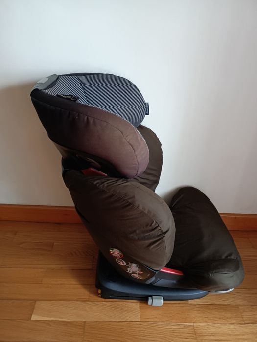 Cadeira BebeConfort (Grupo 2/3) com Isofix