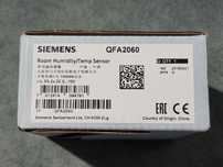 SIEMENS QFA2060 Pomieszczeniowy czujnik wilgotności (0..10 V) i temper