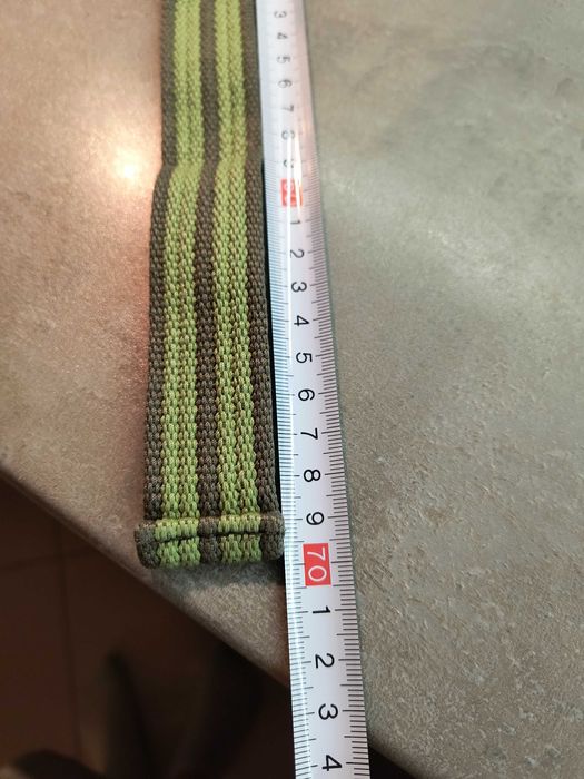 Pasek dla chłopca, zielony, jak nowy.