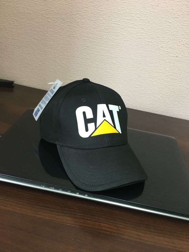 Бейсболка Кепка CAT Caterpillar