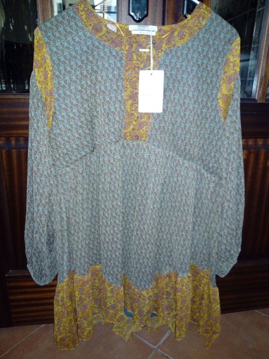 Vestido Pull and Bear L, novo. /etiqueta e Vestido Milano M/L!
