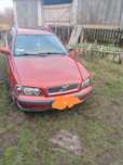 Volvo v40 1.9 Części mechaniczne i blacharskie.