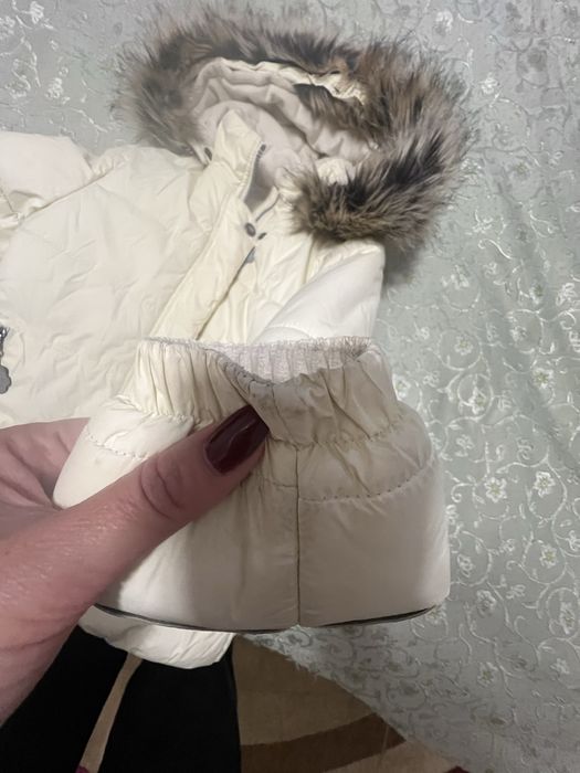 Куртка зімняя на дівчинку