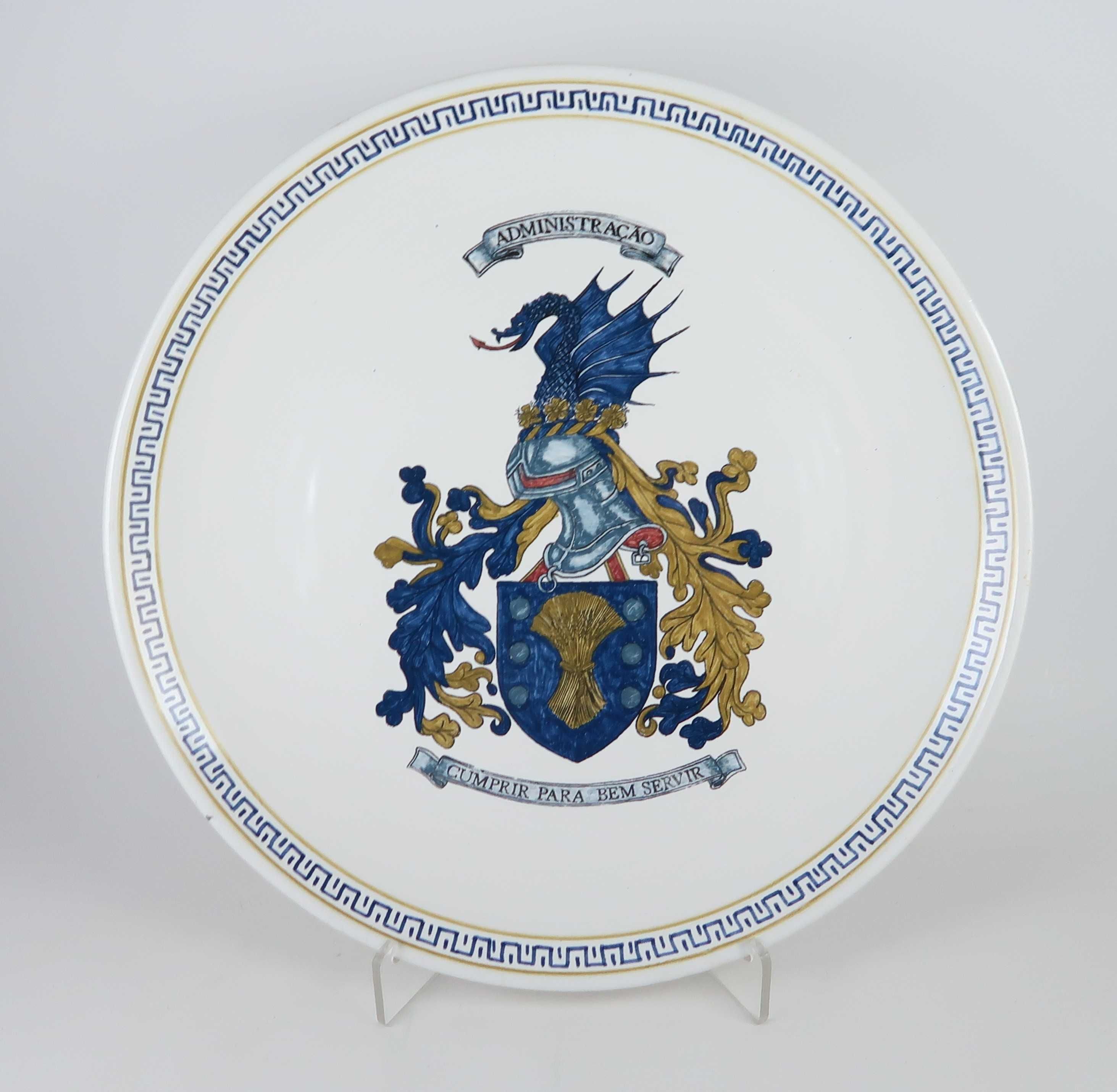 Militaria - Lote de cerâmica com brasões militares