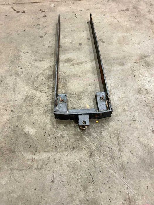 Listwa boczna, belka boczna | URSUS/ZETOR 6 cyl. | 1224, 16145 itp.