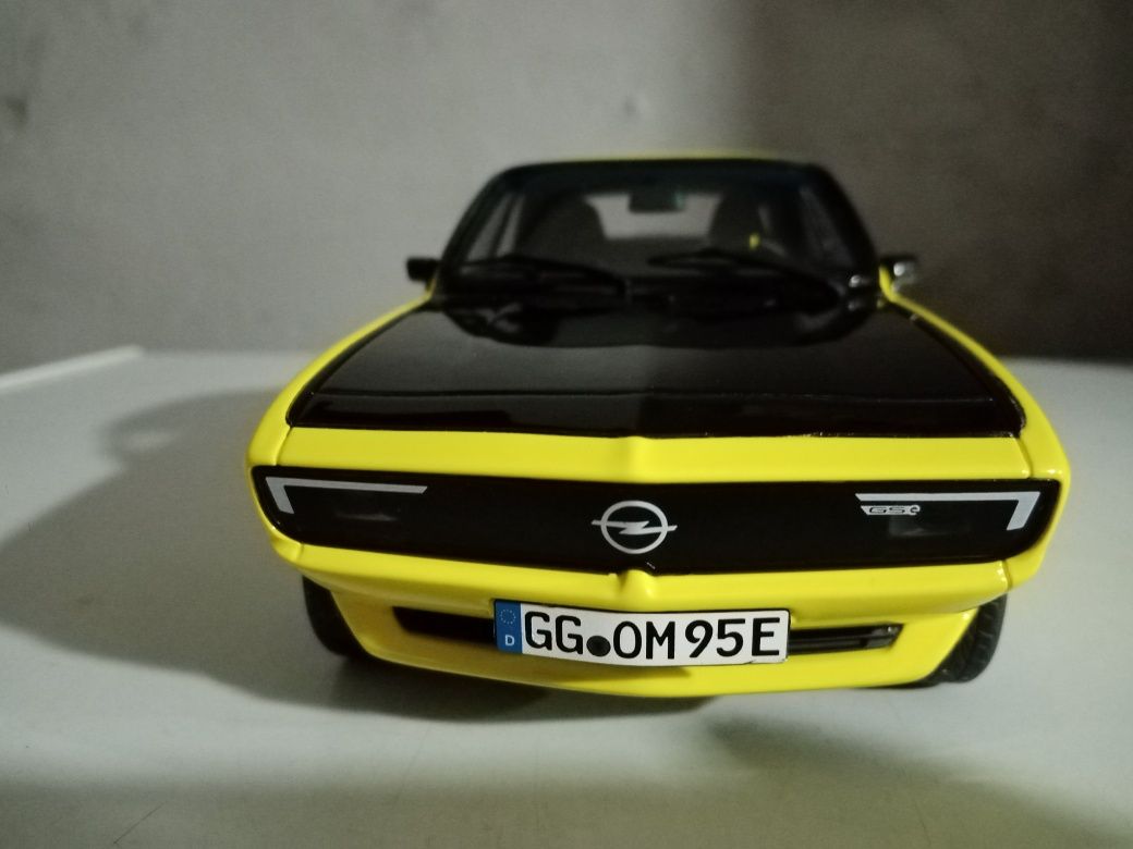 Miniaturas carros 1.18