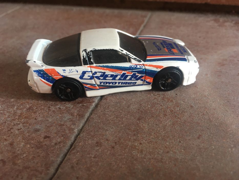 Hot wheels nissan