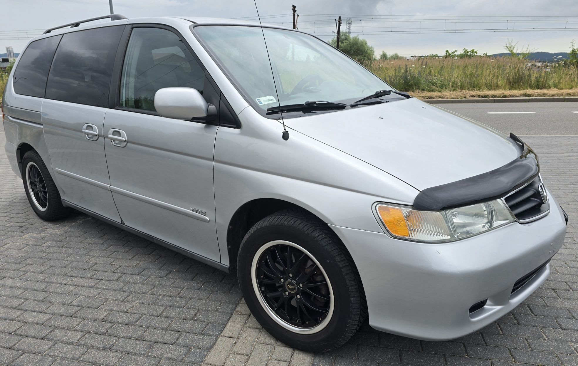 Honda odyssey 3.5 V6 LPG 2033 Skóry  DVD