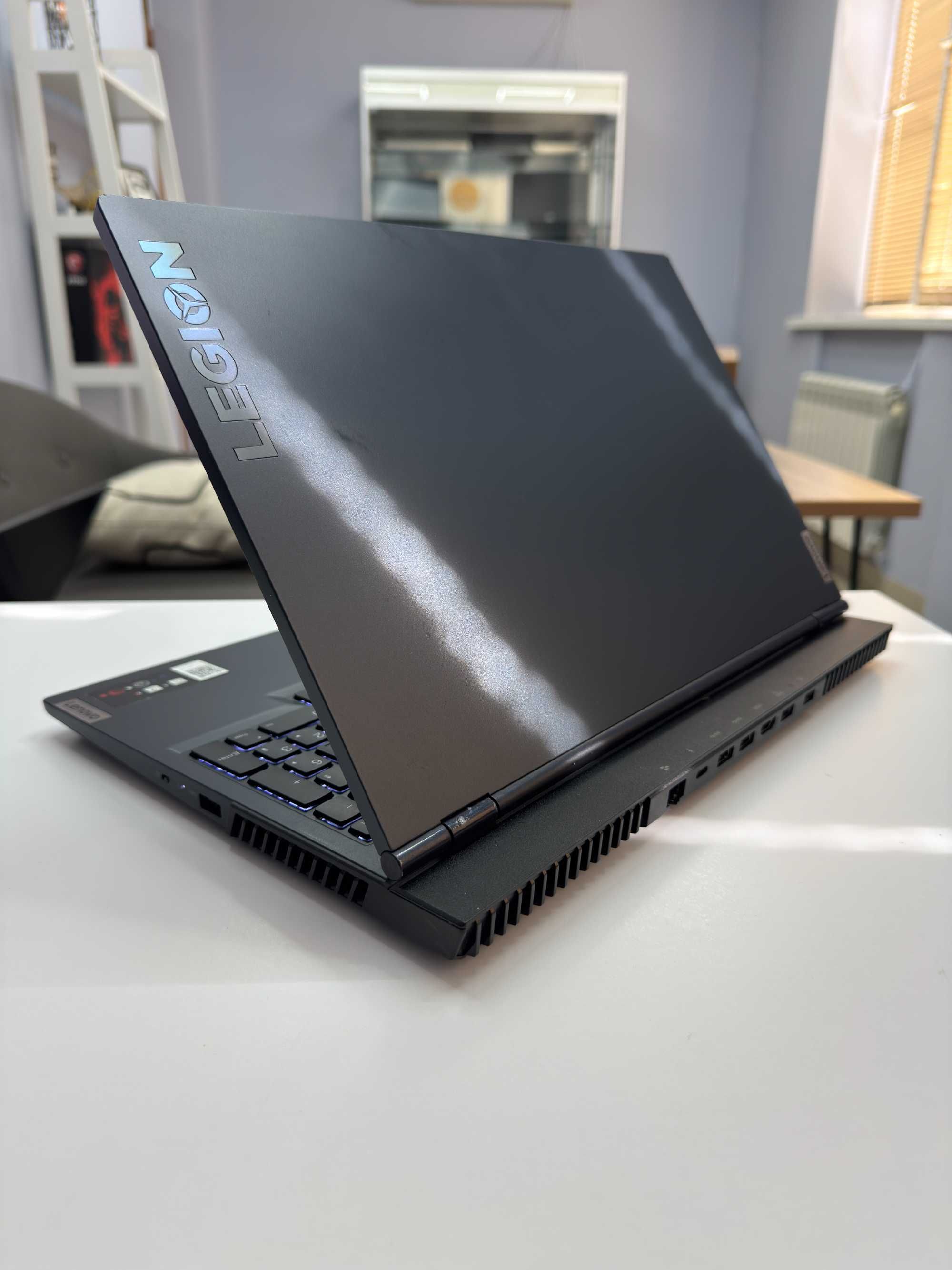 Lenovo Legion 15.6" 120Hz i7-11800H RTX 3050 4Gb RAM 16 Gb SSD 512 Gb