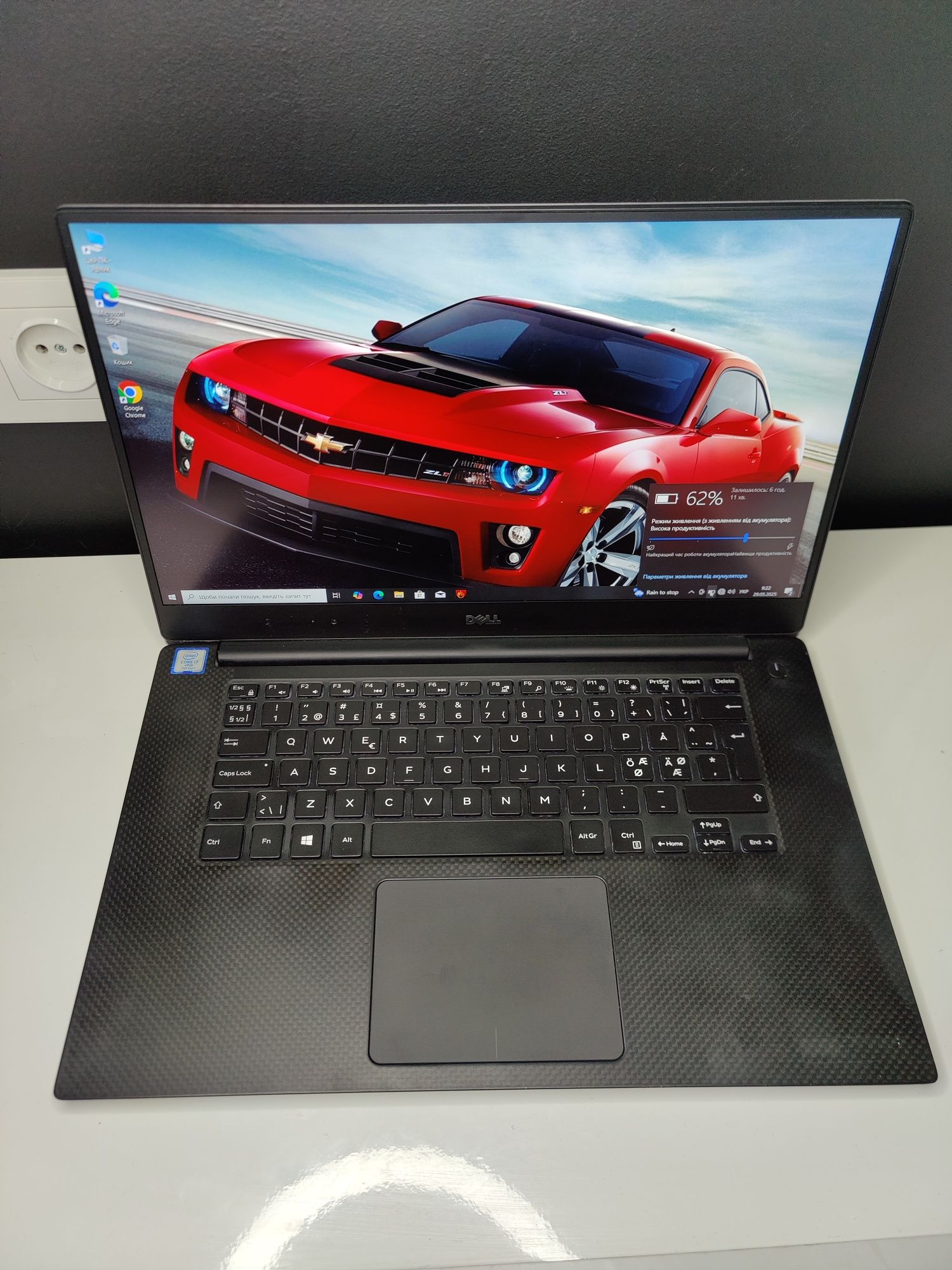 Ноутбук dell precision 5520 / i7 7820hq/16 гб/SSD 256/quadro m1200 4гб