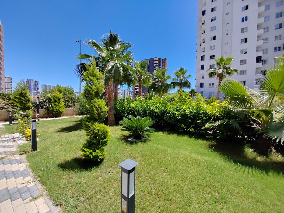 Продажа квартиры с мебелью Премиум Класса в городе Мерсин Турция