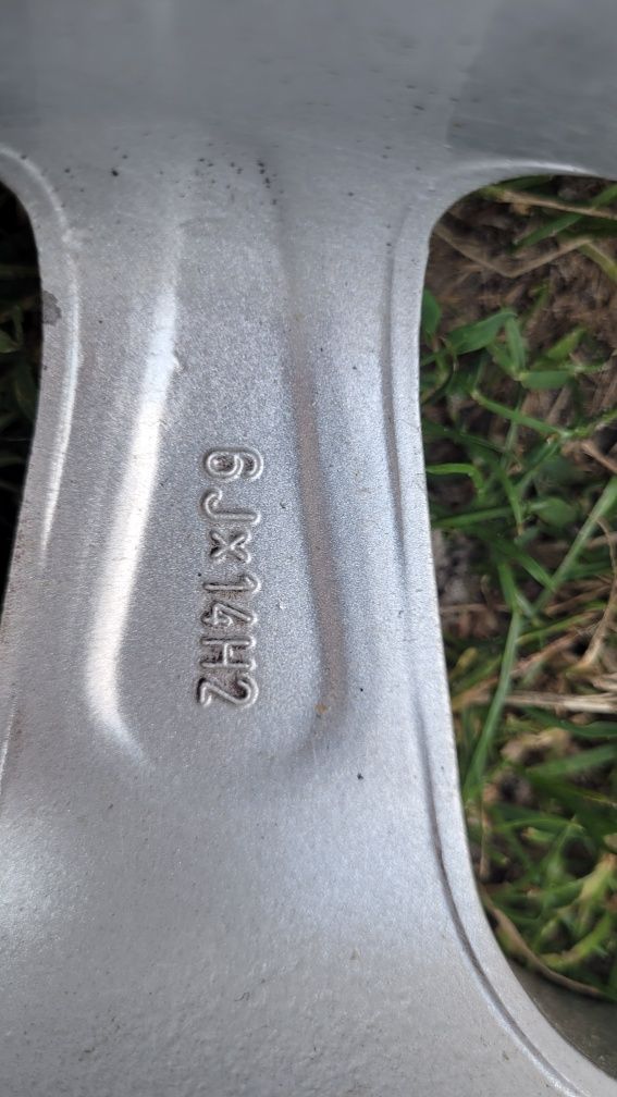 Felga aluminiowa titan 4x100 14'