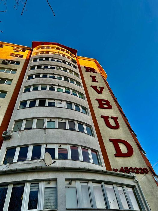 Стильна 2к.кв. із індивідуальним опаленням в районі Автовокзалу