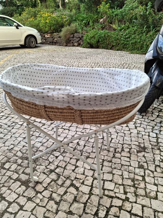 Alcofa verga bebé com estrutura e colchão