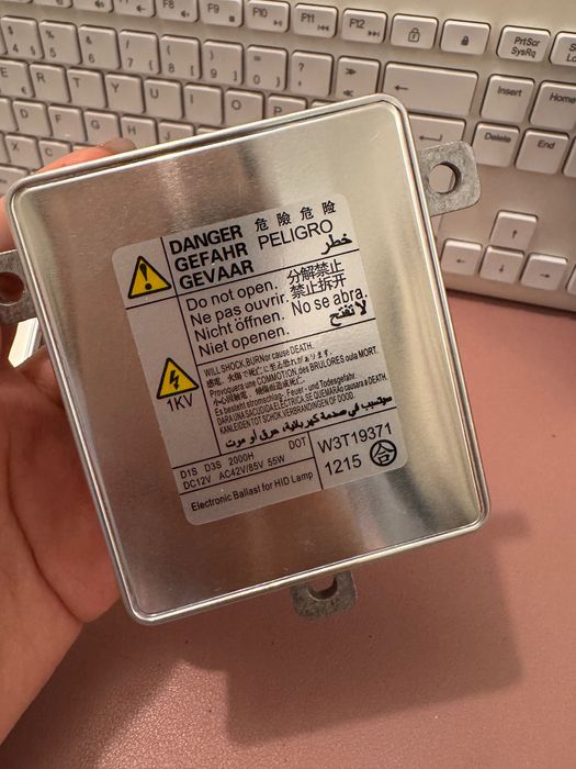 Par de Centralina de Luzes Balastro
AUDI