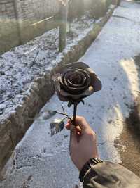 Роза из металла на 14 февраля