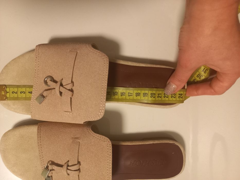 Шльопанці  замшеві 37р.