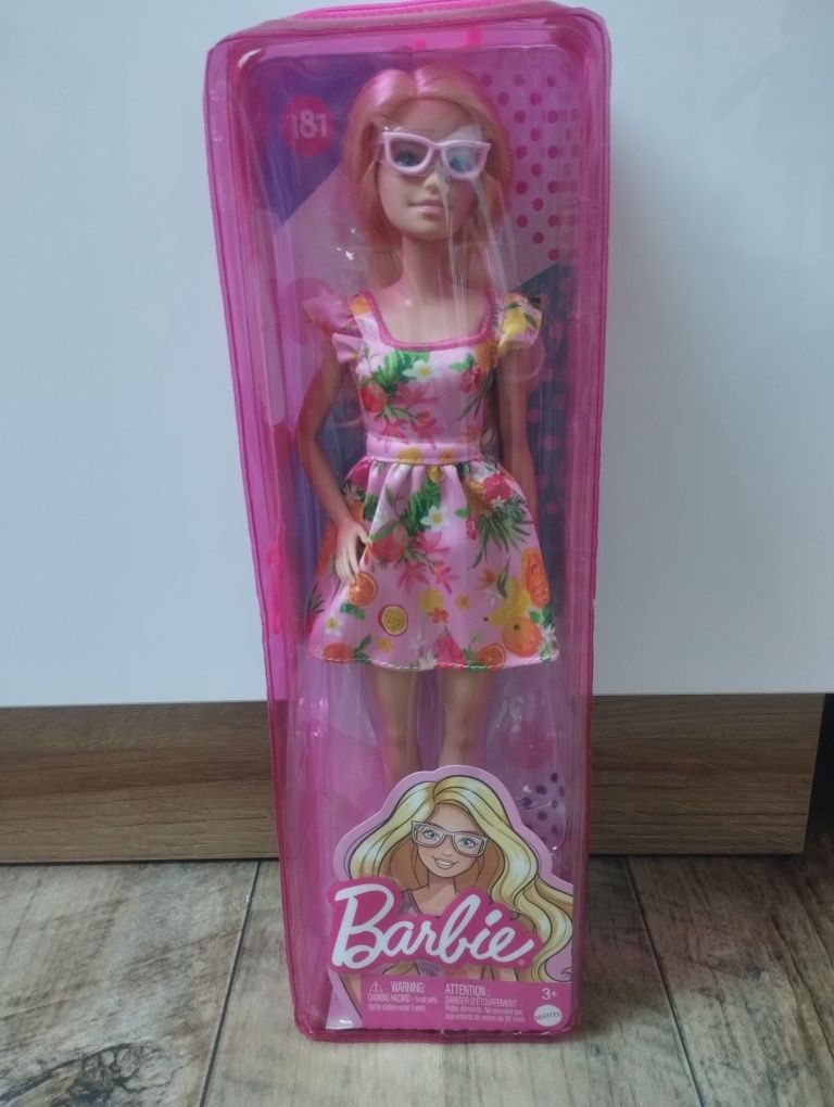 Nowa lalka Barbie nr 181