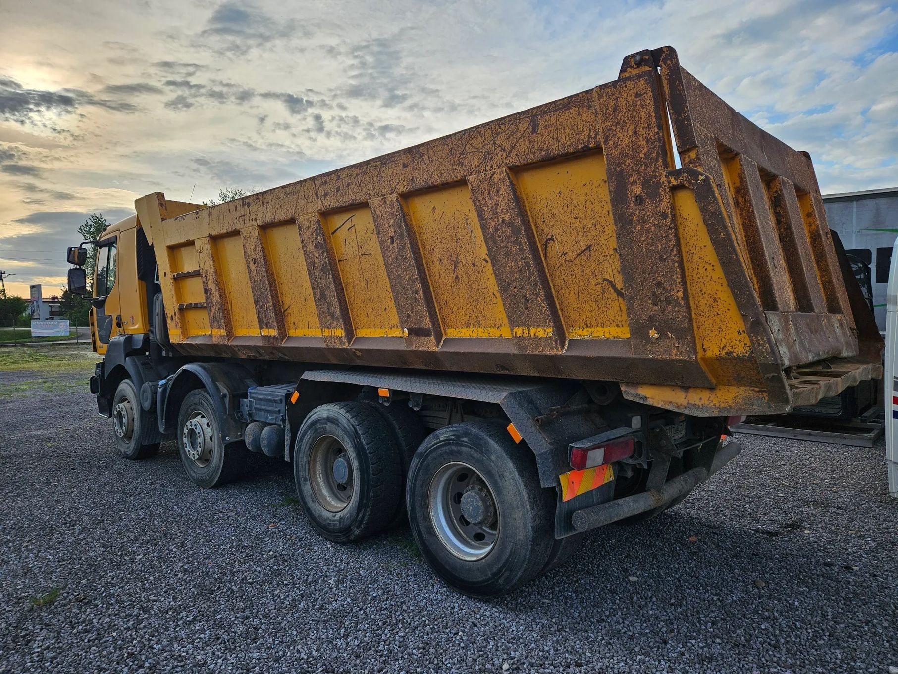 Renault Kerax 450 Dxi 8x4  Wywrotka