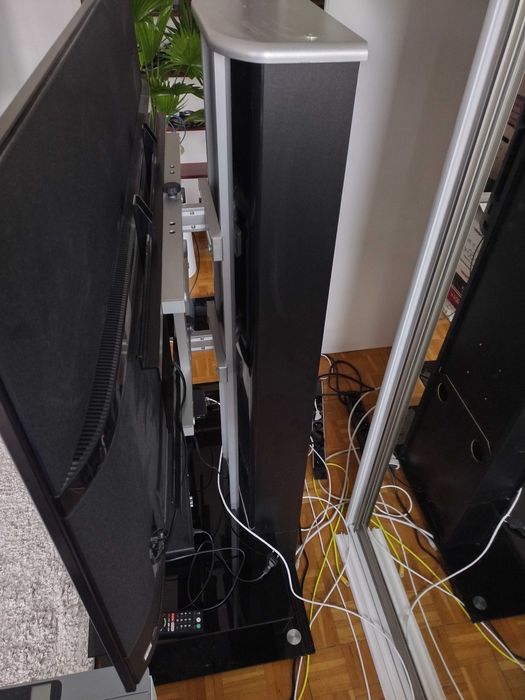 Telewizor Sony 55XF8596 plus potężny stojak Hubertus Alladyn Lux