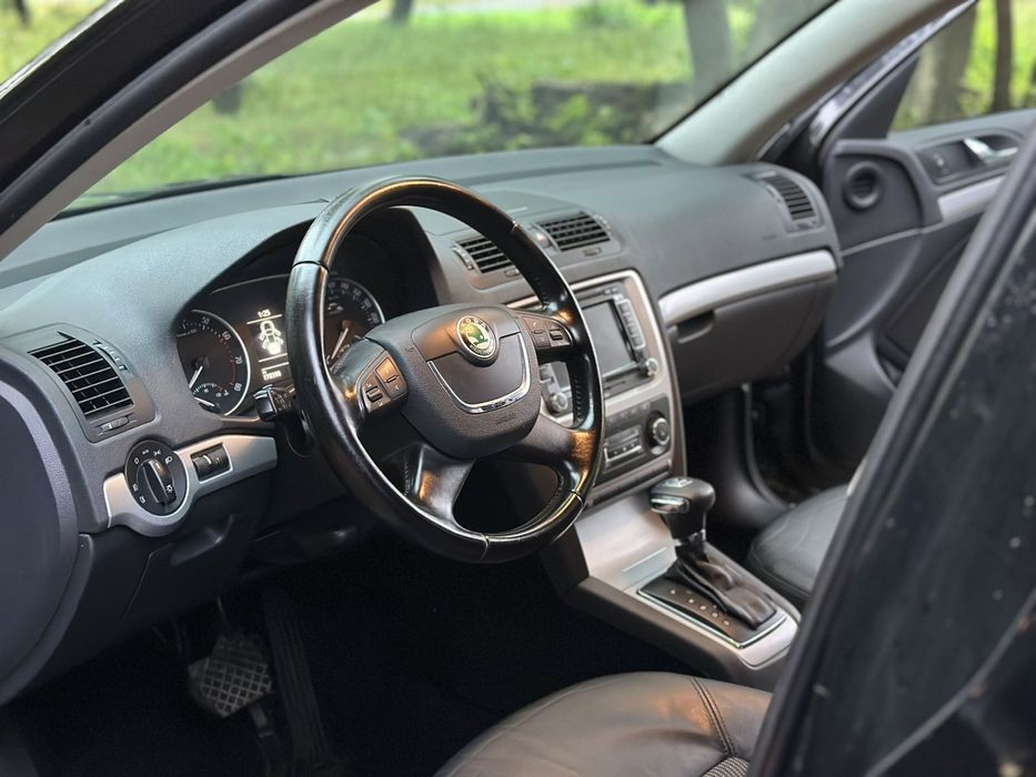 Шкода октавія а 5 в рейсталінгу універсал