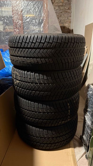 Opony zimowe Vredestein Wintrac PRO+ 245/45 R18 jak NOWE np. Formentor