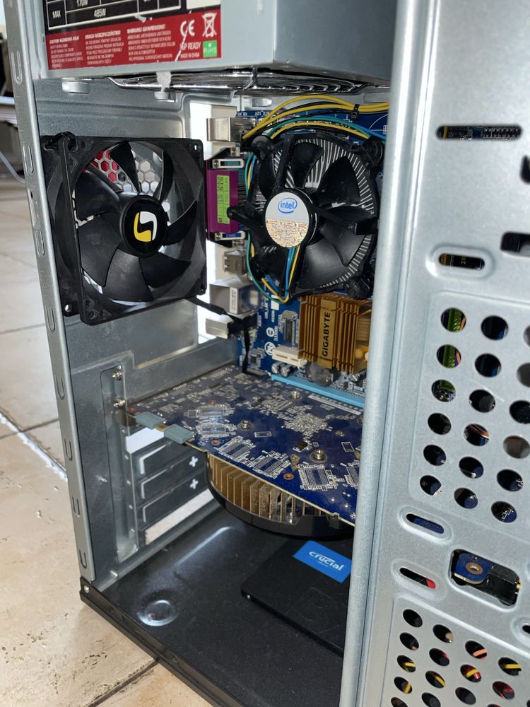 Komputer retro / Core 2 Duo / GeForce 9800 GT / Asus P5Q-E gratis