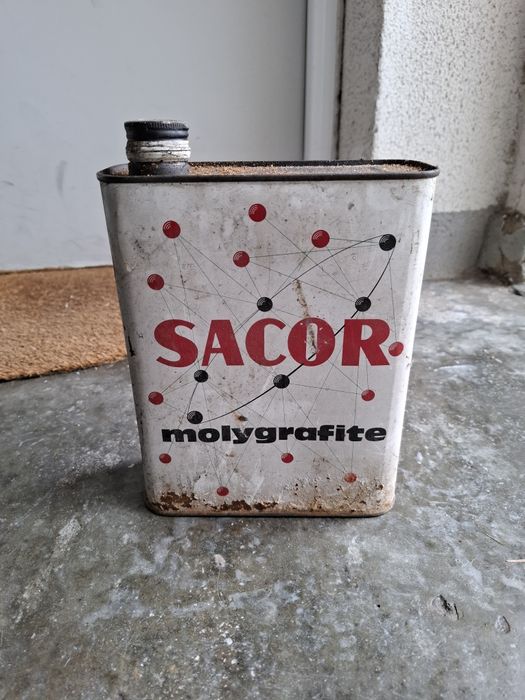 Lata antiga Saccor